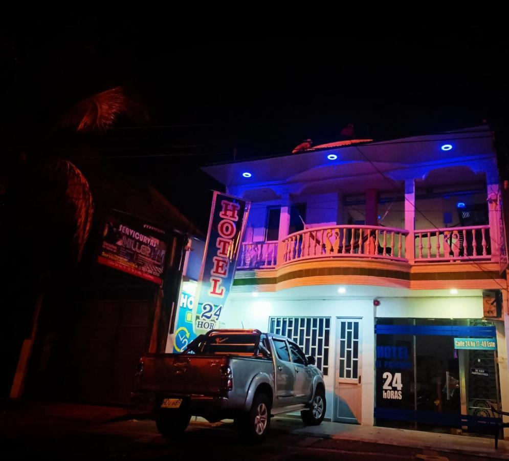 Hotel El Paisano Villavicencio Ngoại thất bức ảnh